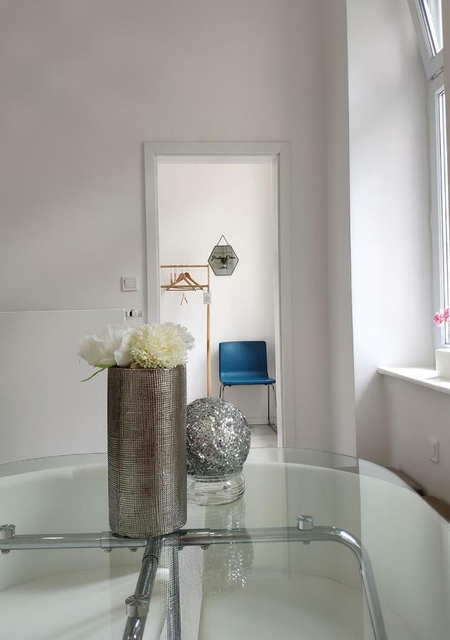 Luxurios And Historic Apartment "Shine" - Right On The Main Square ซาเกร็บ ภายนอก รูปภาพ
